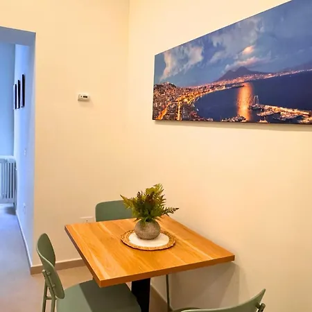 Garden House Naples
